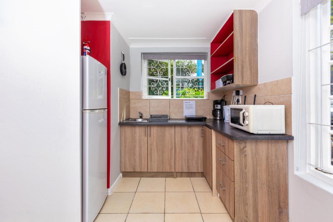 קניסנה Lagoon View Accommodation מראה חיצוני תמונה