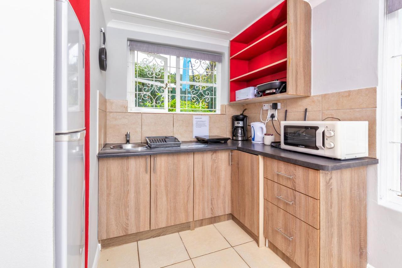 קניסנה Lagoon View Accommodation מראה חיצוני תמונה