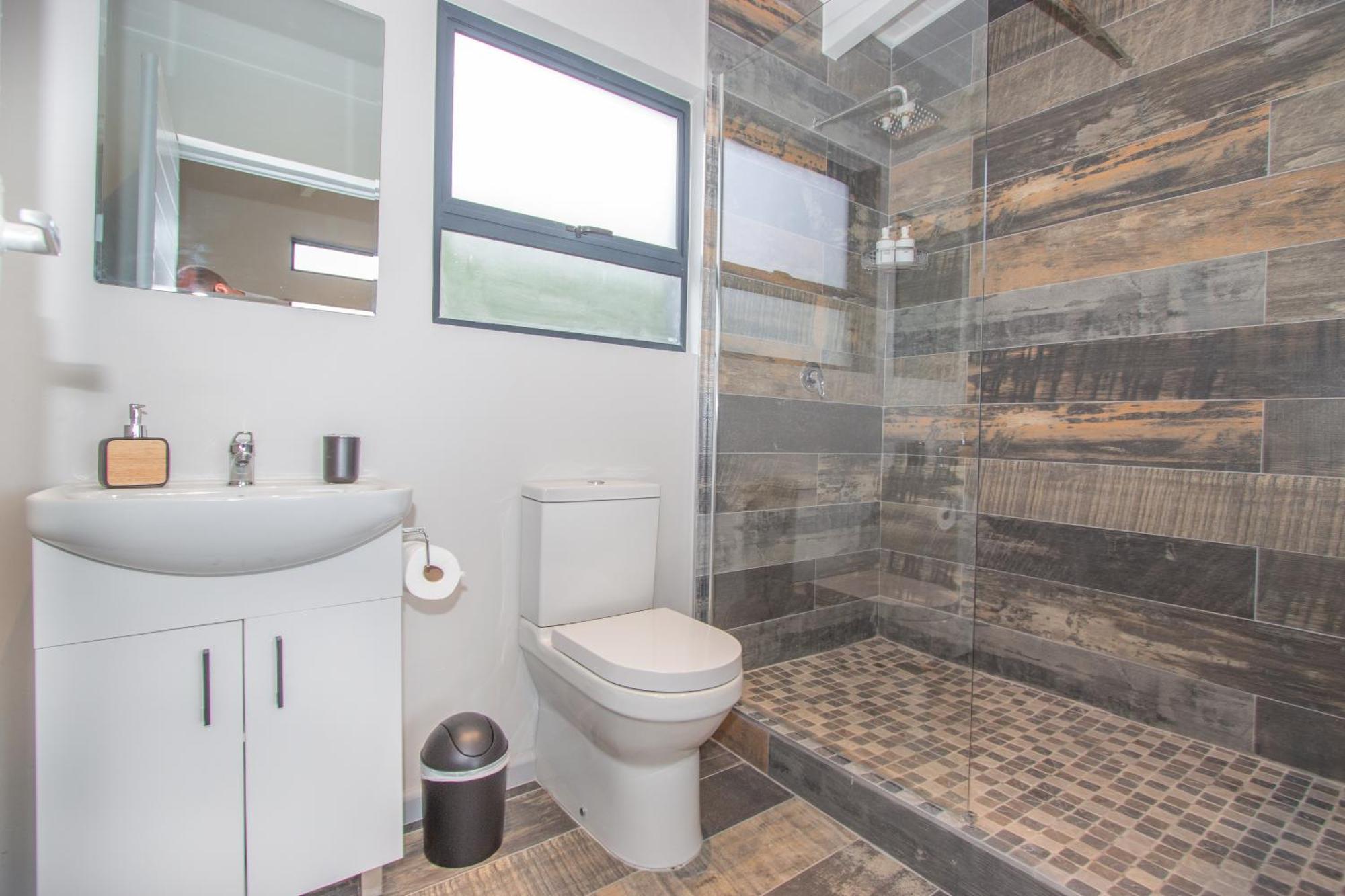 קניסנה Lagoon View Accommodation מראה חיצוני תמונה