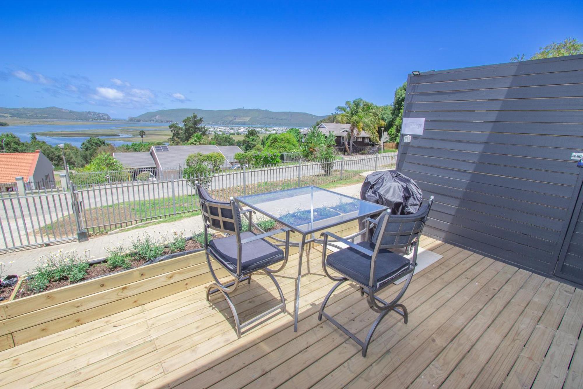 קניסנה Lagoon View Accommodation מראה חיצוני תמונה